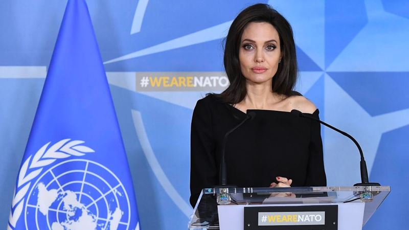Celebrity sa vyjadruj k napadnutej Ukrajine