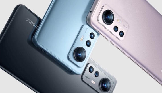 Xiaomi 12 mobily boli predstaven pre globlny trh, Xiaomi pridalo aj hodinky Watch S1 a tuple Buds 3T Pro