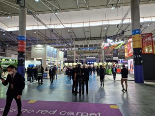 �o pon�kla MWC v�stava v Barcelone a ako nastavuje �tandardy pre rok 2022? 