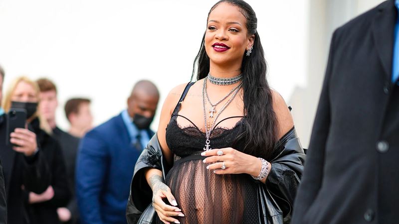 Rihanna u porodila