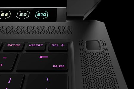 Corsair predstavil svoj prv� herno-streamovac� notebook Voyager  