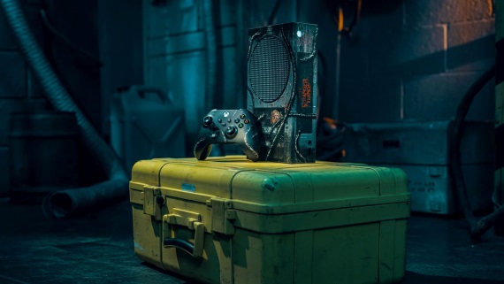 Microsoft spravil tematickú aj Stranger Things Xbox Series S konzolu