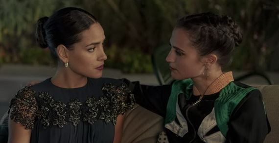 Elvis, Bratstvo, Strigov, Stand up, seriál Irma Vep a výnimočný Kes - Do kina vol. 211