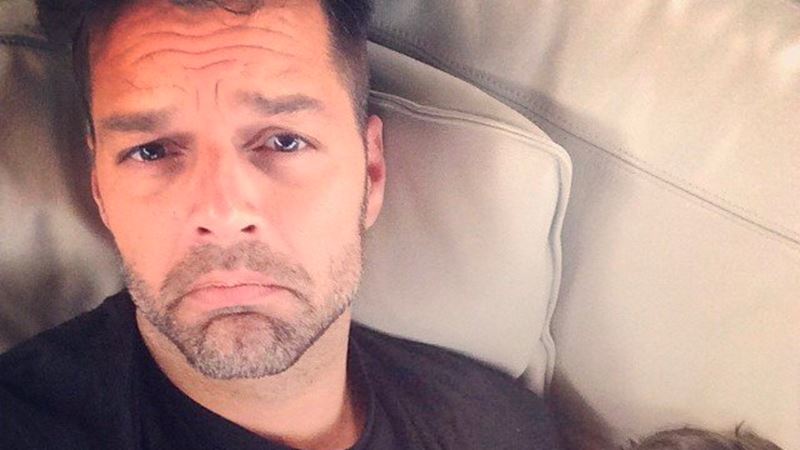 Ricky Martin je obvinený z incestu