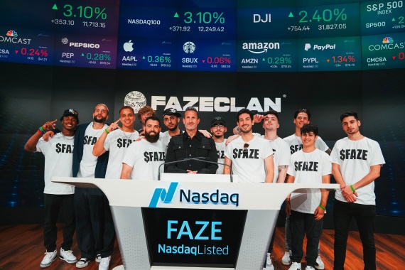 Faze Clan je už na burze, môžete kupovať jeho akcie