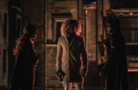 Warner robil čistky, Batgirl film bol zrušený