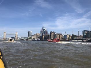 Samsungu zle na dobrom mene aj v naich krajoch, dokzal nm to v Londne 