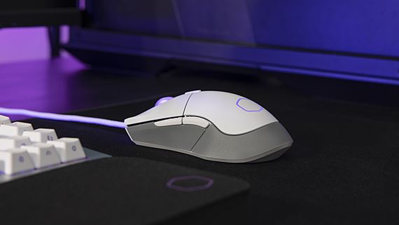 Cooler Master ukázal váhovo zanedbateľné myši, ktoré však podajú neprehliadnuteľný výkon