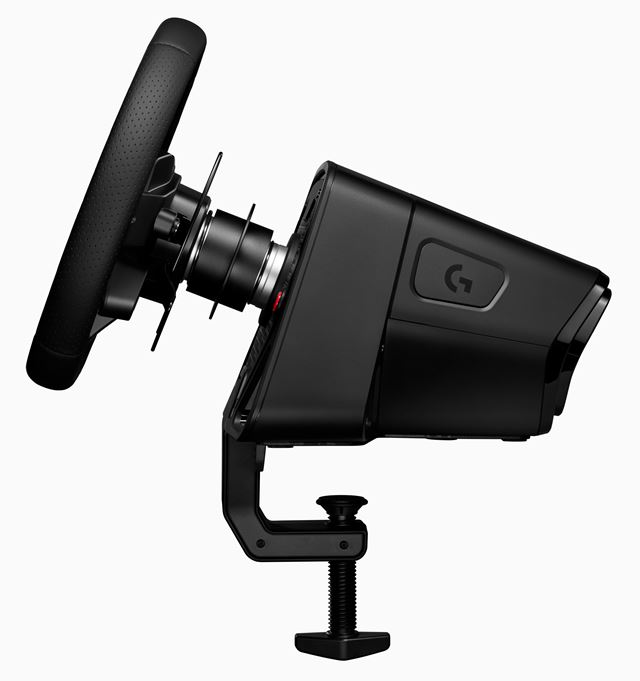 Ako sa jazd� s Logitech G PRO volantom a ped�lmi? 