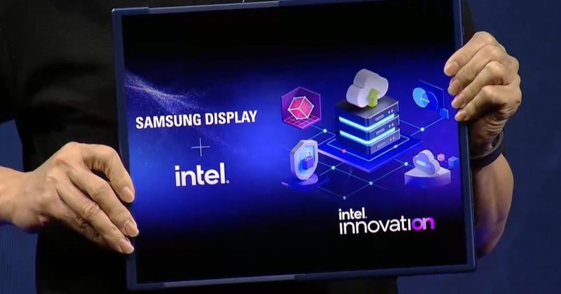 Intel na svojej prezentácii ukázal zasúvací tablet