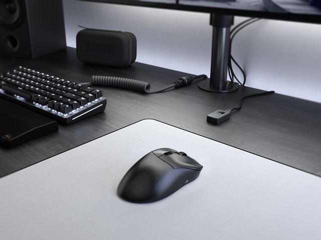 Glorious priniesol nov� PRO s�riu hern�ch my�� 