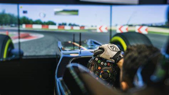 F1 Simracing šampionát začína prvými pretekmi