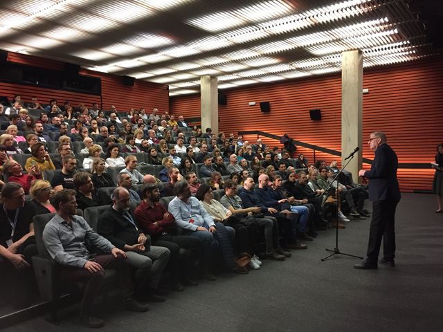 Novinka s Nicolasom Cageom, oceovan svetov filmri a staronov priestory. MFF FEBIOFEST Bratislava 2024 