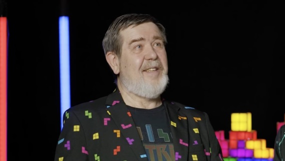 Dok�e si e�te Alexej Pa�itnov u�i� Tetris?�