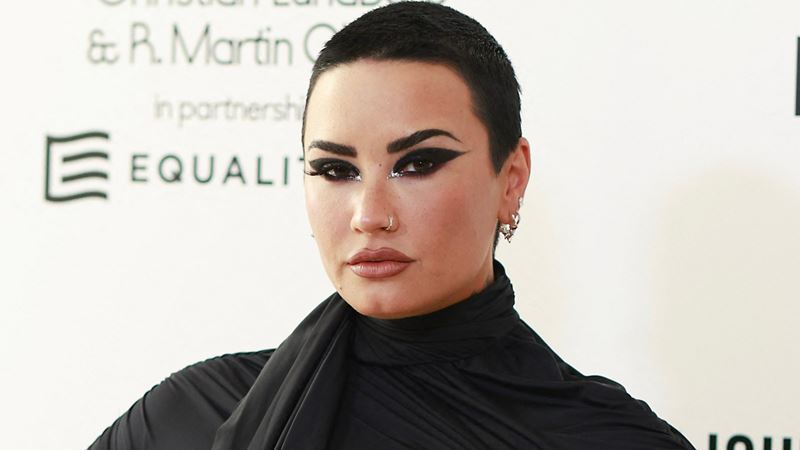 Demi Lovato pobúrila kresťanov