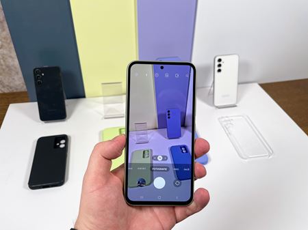 Samsung predstavil nov Galaxy A54 5G a Galaxy A34 5G smartfny  