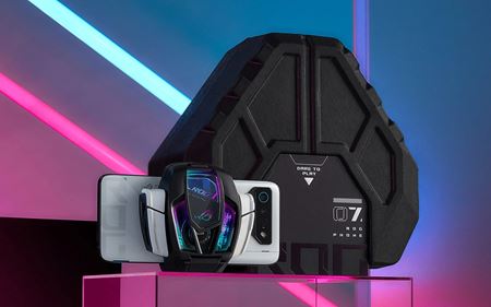 Asus predstavil  ROG Phone 7 sriu mobilov  