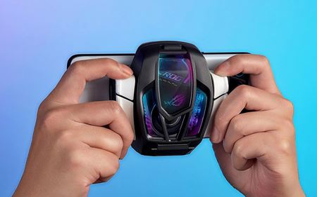 Asus predstavil  ROG Phone 7 sriu mobilov  