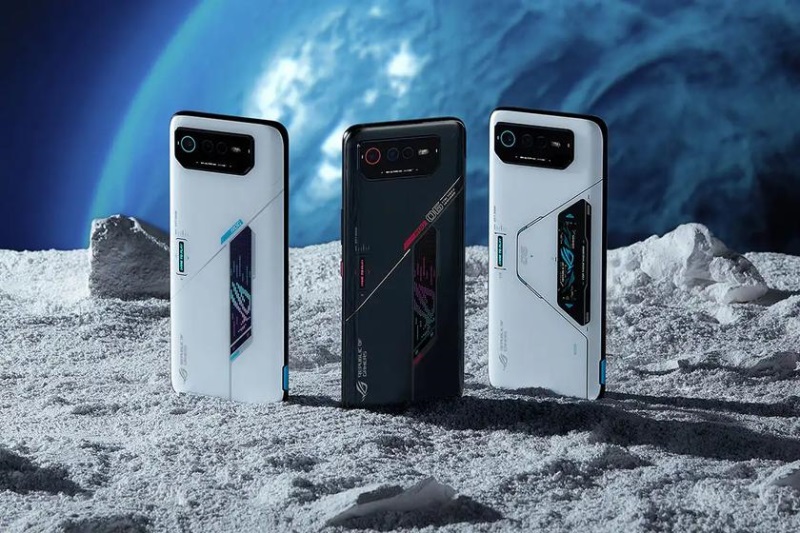 Asus predstavil  ROG Phone 7 sriu mobilov