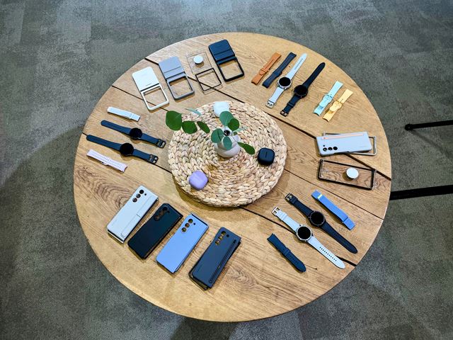 Samsung predstavil nov� Galaxy Flip5, Fold5, pridal Tab S9 a aj Watch6 