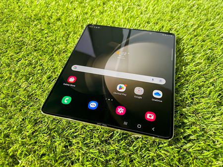 Samsung predstavil nov Galaxy Flip5, Fold5, pridal Tab S9 a aj Watch6  