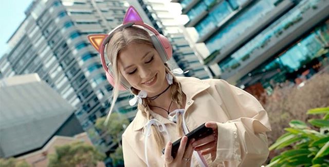 Pri pr�le�itosti svetov�ho d�a ma�iek Razer priniesol headsety s u�ami 