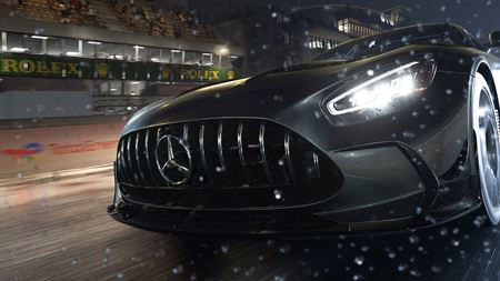 Forza Motorsport je gold a je aj dostupn na preload  