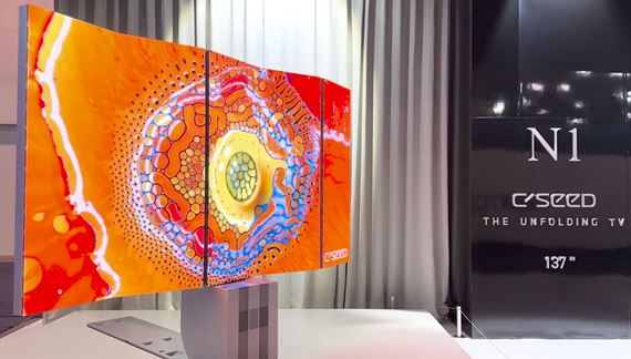 Firma C-Seed na CES priniesla skladac MiniLED TV za 200 tisc dolrov