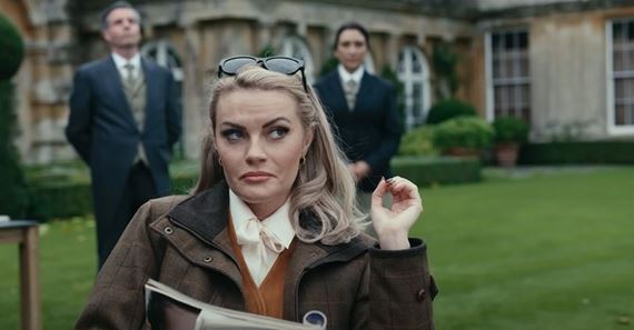 Ritchieho serilov verzia The Gentleman odtartuje v marci. Snd sa Mickey Pearson nenatve