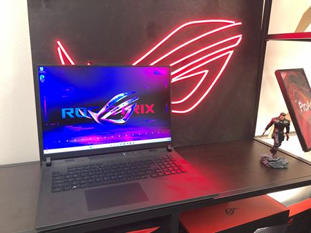 Asus predstavil  ROG Zephyrus G16 a ROG Strix SCAR notebooky  