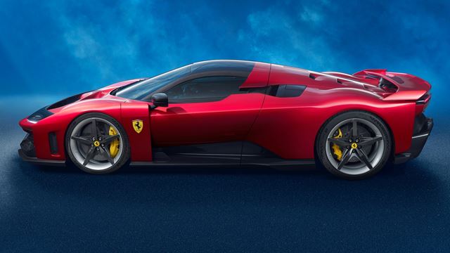 Ferrari F80 bolo predstaven�, m��ete ho ma� za 3.9 mili�na dol�rov 