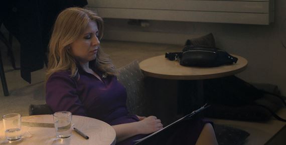 Film Prezidentka pritiahne kaviareň, ale Ficových voličov nepresvedčí. Filmový podcast Vertigo