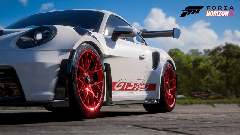 Forza Horizon 5 dostva tyri Porsche aut a Halo doplnky do tvorby trat