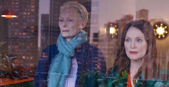 Pocta Kronerovi, Huba v úlohe geja i Zlatým levom ovenčená Almodóvarova Vedľajšia izba s Mooreovou a Swintonovou