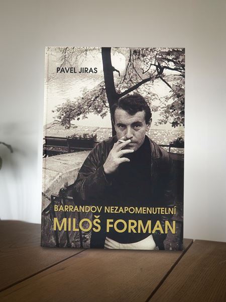 Vychdzaj nov knihy o Martinovi Friovi a Miloovi Formanovi, ale aj trojdielna sga Barrandov  