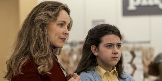 Netflix, HBO Max, Apple TV+ novinky: Are You There God? Its Me, Margaret, The New Look, Elle