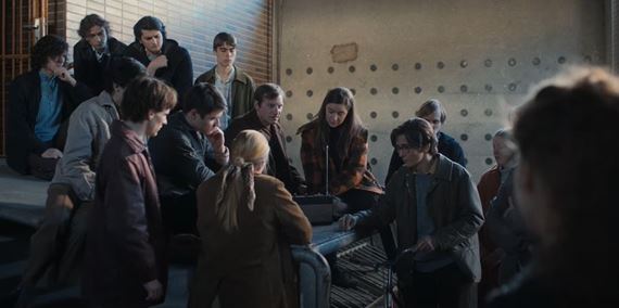 Prv zbery z dobovho filmu Vlny, Jiho Mdla