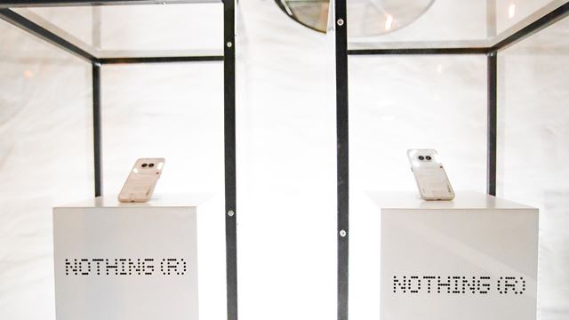 Nothing Phone (2a) teasuje svoj dizajn 