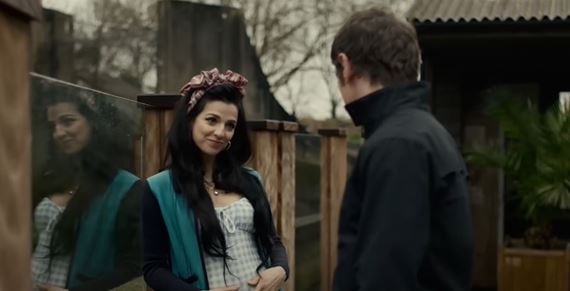 Ete pr mesiacov... a Back to Black, ivotopis o Amy Winehouse, vstpi do kn 