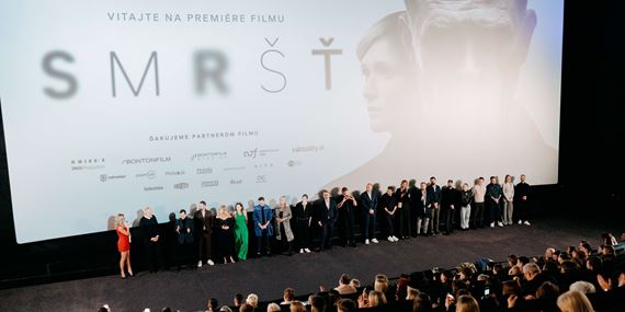 Tom Matalr odtartoval Smr a s almi hercami a tvorcami sa vydva na turn po celom Slovensku 