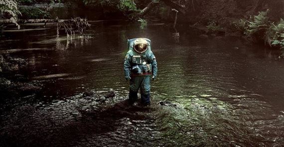 Netflix, HBO Max, Apple TV+ novinky: Spaceman, The Regime, Rojst, Blood & Water, Napoleon ...