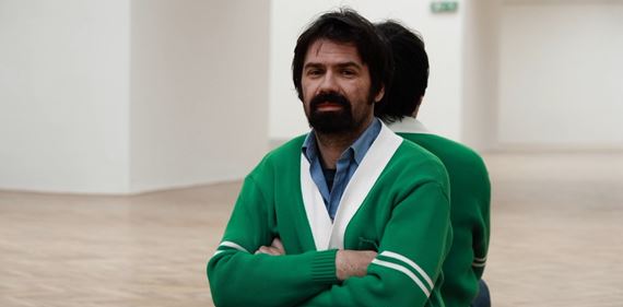 Chýba umeleckému svetu aj príbuzným na Slovensku. Do kín prichádza katarzný portrét Jána Mančušku – Chýbanie