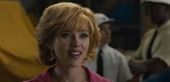 Scarlett Johansson má nový džob: predáva let na Mesiac. Apple Original Films uvádza - Fly Me to the Moon