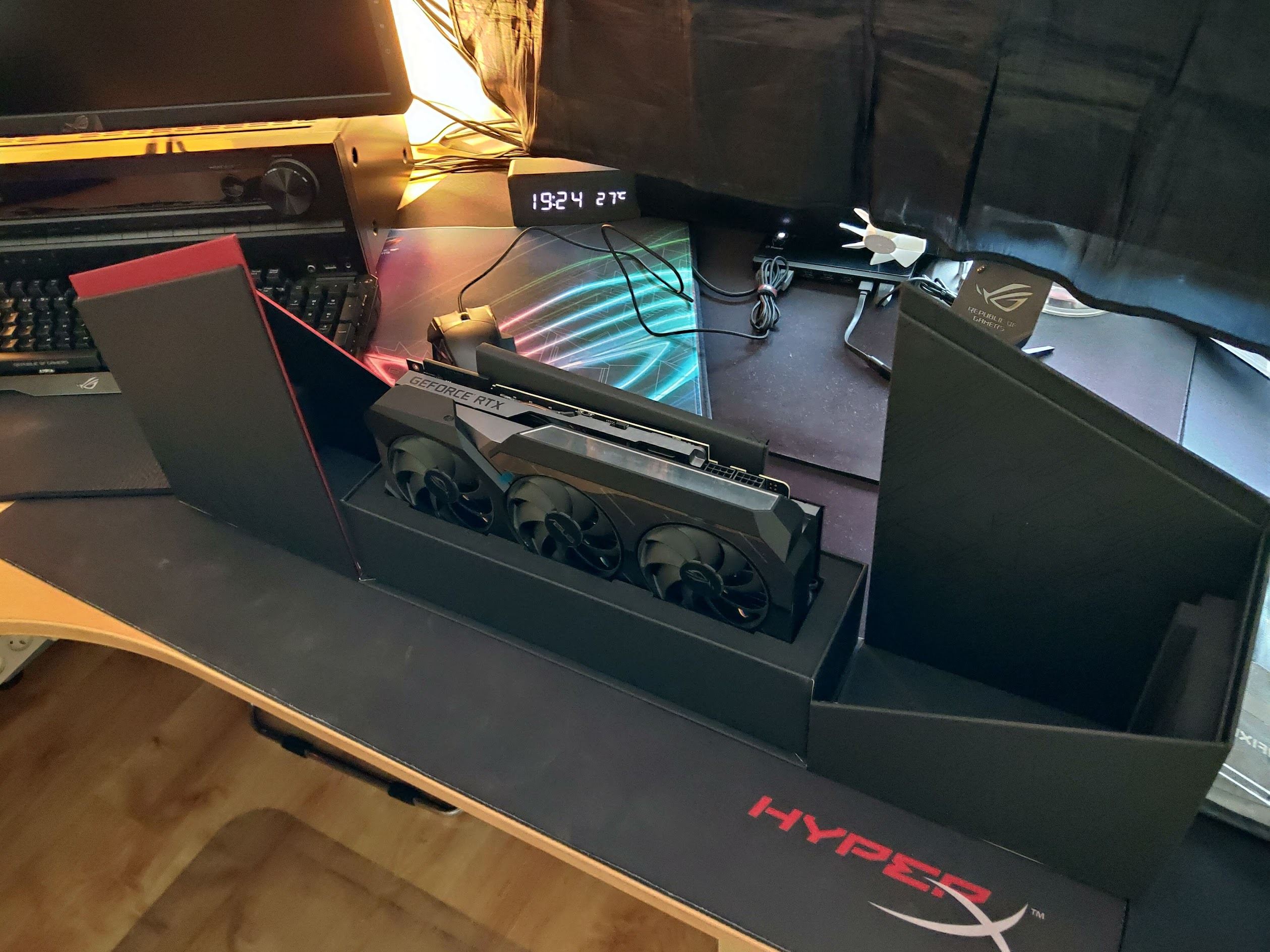 MSI RTX 4090 Suprim Fuzion - hybrid, ktorý príde príliš neskoro | Sector.sk