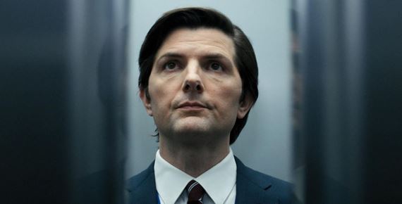 Výnimočný seriál Severance / Oddelenie pokračuje druhou sériou.