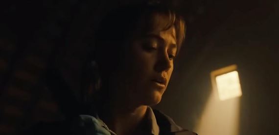 Longlegs. Nicolas Cage ako maniak vyžívajúci v sa v rituálnych vraždách