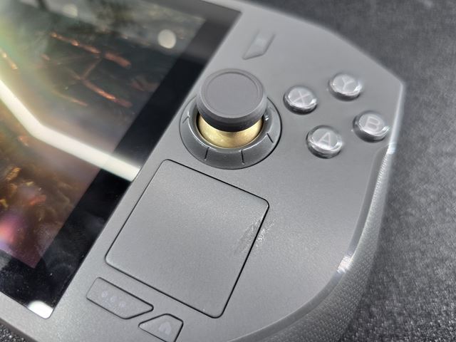 Zotac priniesol na Computex svoj Zone handheld 