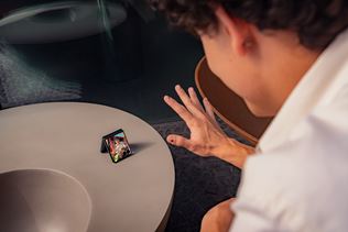 Otvracie mobily Motorola Razr 50 a Motorola Razr 50 Ultra s u v predaji 