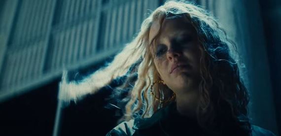 Do kín prichádza MAXXXINE, horor ukazujúci ženskú silu