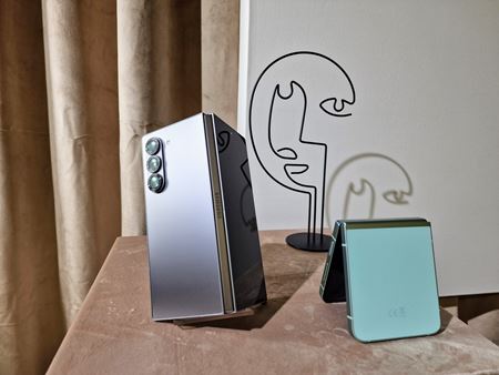 Samsung predstavil nov otvracie mobily Galaxy Z Fold6 a Galaxy Z Flip6  